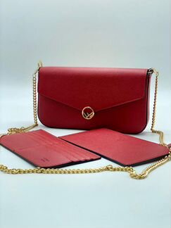 Новая женская сумка клатч на цепочке Fendi красная