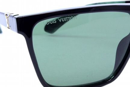 Солнцезащитные очки Louis Vuitton