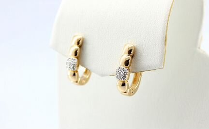 Золотые серьги с бриллиантами 0.09 карат