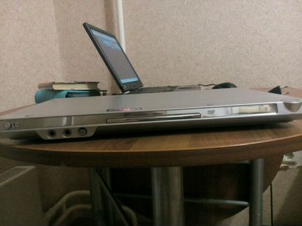 DVD плеер LG DK676X