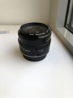 Объектив Canon EF 35 mm f/2.0