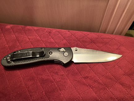 Складной нож Benchmade griptilian 551