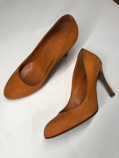 Оранжевые туфли Sergio Rossi