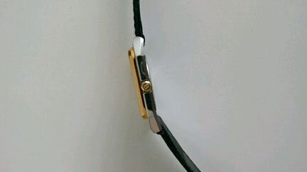 Часы швейцарские