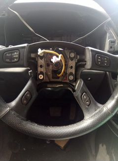 Шевроле Трейлблейзер кнопки руля