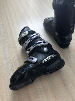 Горнолыжные ботинки