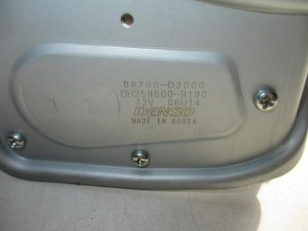 Моторчик стеклоочистителя задний для Hyundai Tuc