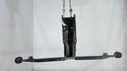 Балка под редуктор Subaru Forester (S10), 1998