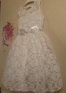 Новое Шикарное платье для девочки 146-152