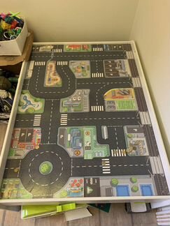 Игровой развивающий столик