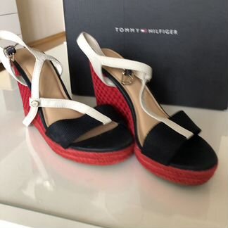Tommy hilfiger босоножки