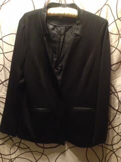 Пиджак и кожаная куртка