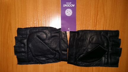 Перчатки кожаные для авто