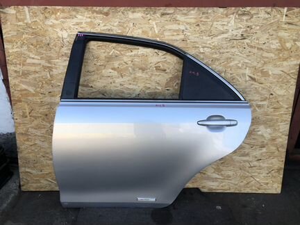 Дверь задняя левая на тойота камри v40