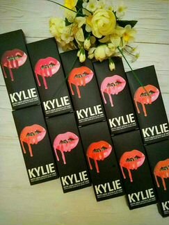 Набор Kylie 2 в 1 (матовая помада + карандаш)