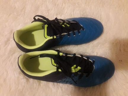 Бутсы футбольные р-р 40