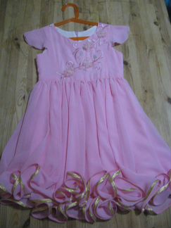 Нарядное платье на девочку 6-8 лет