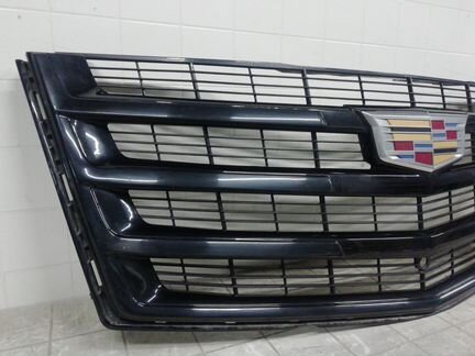 Решетка радиатора передняя Cadillac Escalade 4