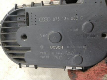 Дроссельная заслонка Audi A6 C6 AUK