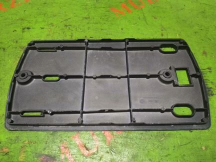 Крепление стола Mercedes V-Class W638 104.900 2.8L