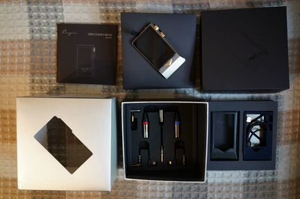 Флагманский Hi-End плеер Cayin N8 + чехол