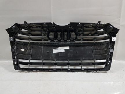 Решетка радиатора Audi A4 B9
