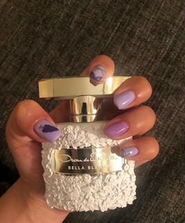 Маникюр, педикюр, наращивание ногтей