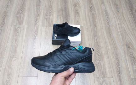 Кроссовки Adidas Strutter