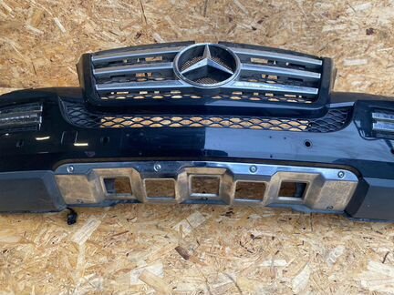 Бампер передний Mercedes-Benz GL-Класс X164 2008г