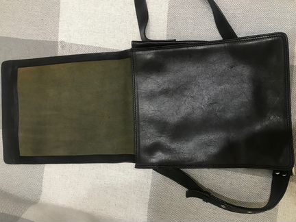 Кожаная сумка
