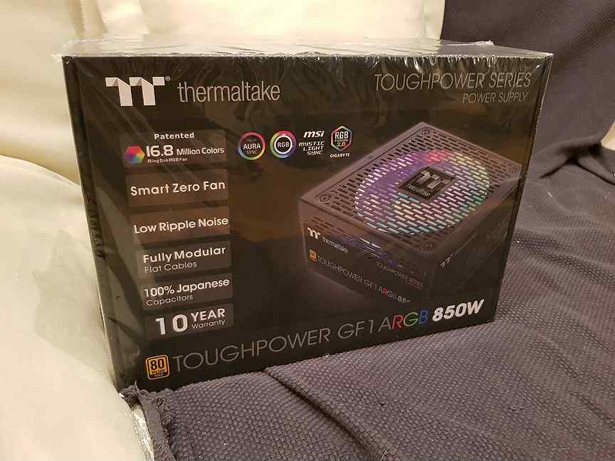 Thermaltake gf1 snow. Блок питания Термалтейк 850w. Thermaltake Toughpower gf1 Snow 850w.