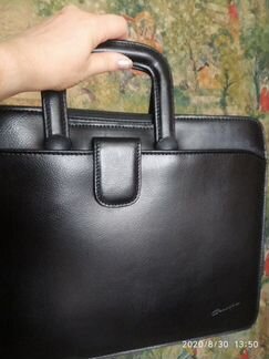 Кожаный портфель