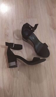 Босоножки туфли bershka 37р