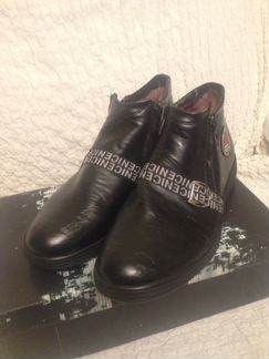 Женские зимние ботинки. Новые