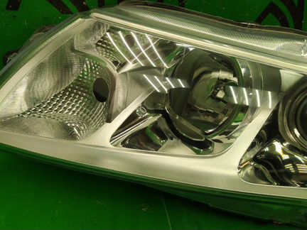 Фара левая Suzuki Vitara 2 2014