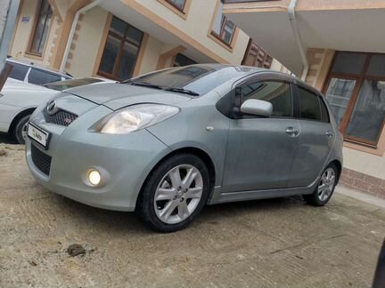 Toyota Vitz 1.5 CVT, 2005, 165 000 км