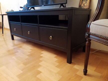 Тумба под телевизор