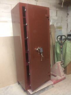 Сейф Форт 1668 для оружия на 4 Ствола