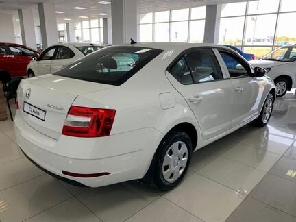 Skoda Octavia 1.6 МТ, 2020, 372 км