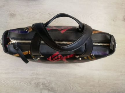 Новая брендовая сумка «Guy Laroche» нат. кожа