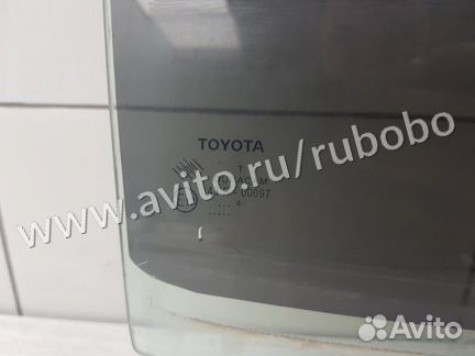 Стекло заднее правое Toyota Corolla E180 1ZR-FE