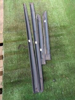 Молдинг на дверь Mitsubishi Colt Z34A 4A90 2006