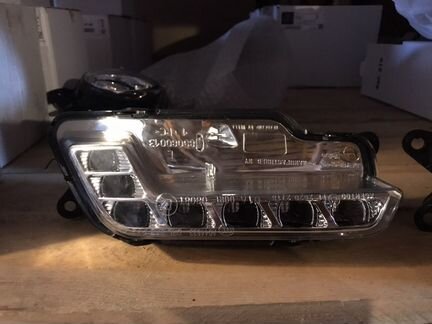 Ходовой огонь левый Mercedes 212