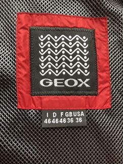 Новый легкий мужской пуховик Geox 46 р