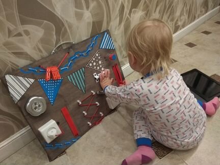 Бизиборд, развивающие доски