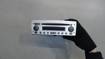 Магнитола Alfa Romeo 156, 2004