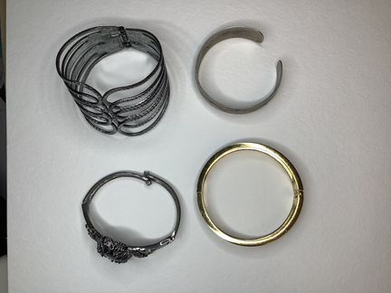 Браслеты 50р