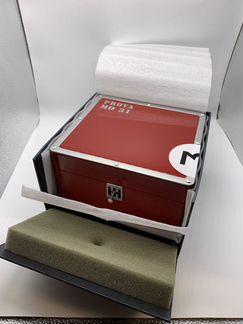 Короба для часов Girard Perregaux Ferrari