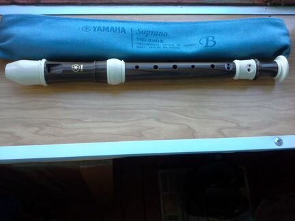 Блок флейта Yamaha soprano YRS-314B lll made in Ja
