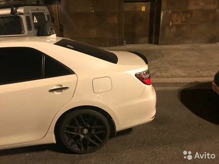 Спойлер Черный глянец Toyota Camry 50 55